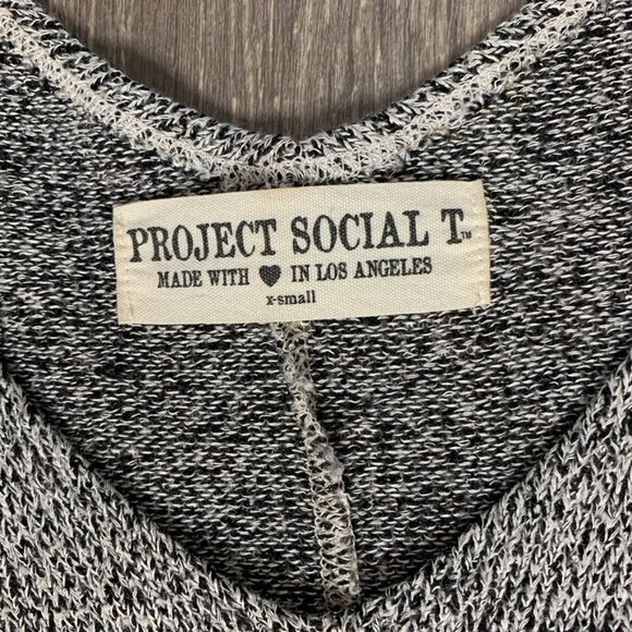 Urban Outfitters Project Social T Top T-shirt Heathered knit V-neck Grey XS - Picture 12 of 16